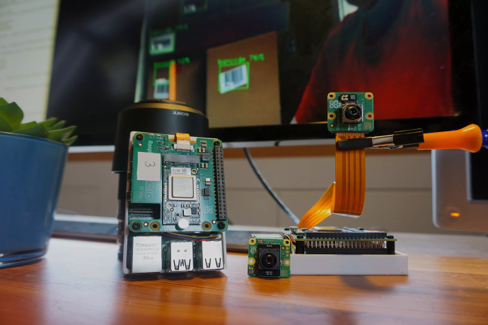 Raspberry Pi und Kamera-Modul zur visuellen Qualitätssicherung