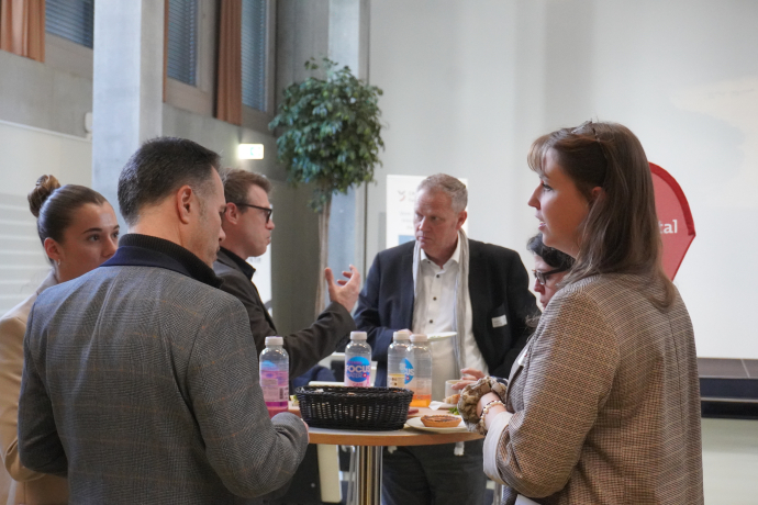 Digitaler Gipfelsturm Stehlunch 5